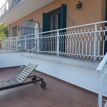 Terrazza A Due Passi Dal Mare Daire *