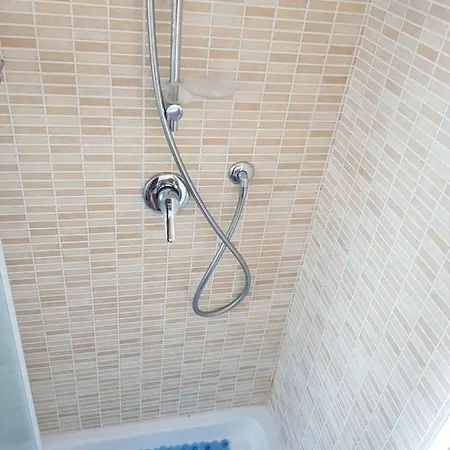 Apartamento Terrazza A Due Passi Dal Mare